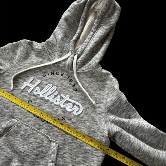 Hollister Co. Women Hooded Sweatshirt Size XS - Picture 3 of 4